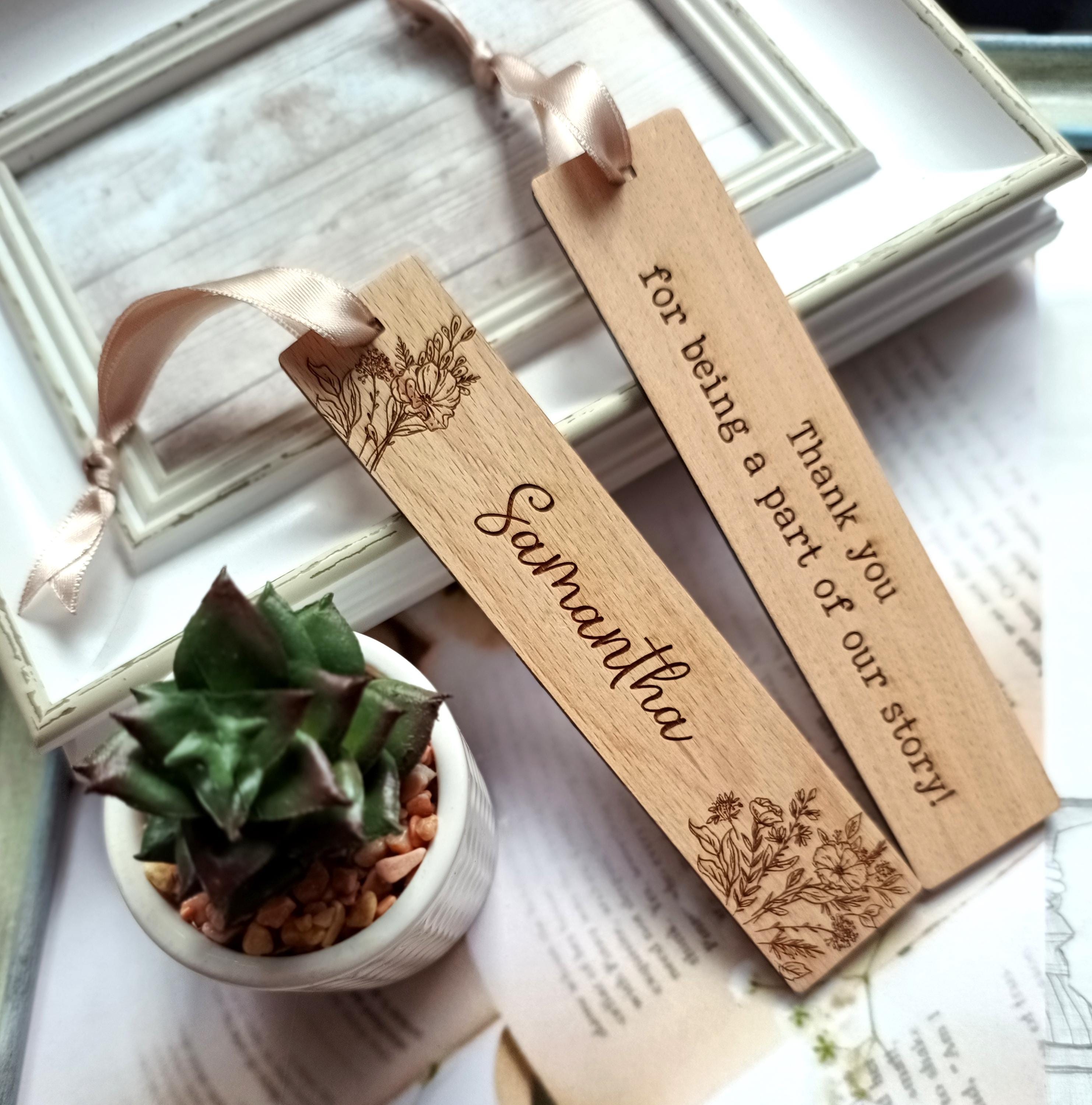 Personalized wooden bookmarks - Bookmark favors