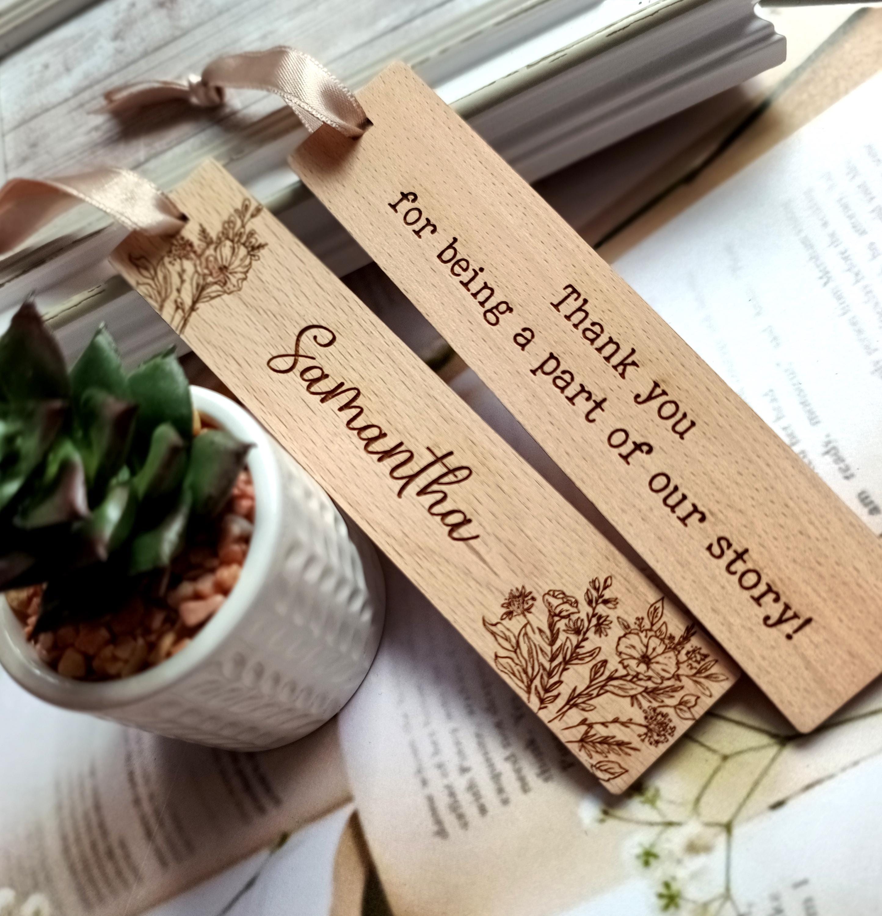 Personalized wooden bookmarks - Bookmark favors